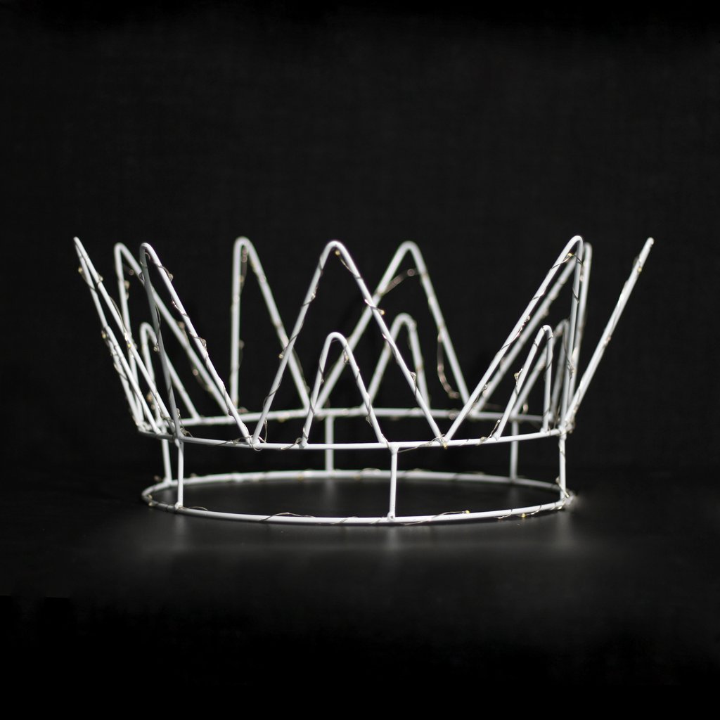 LED Crown Tree Top - Johnny Boy