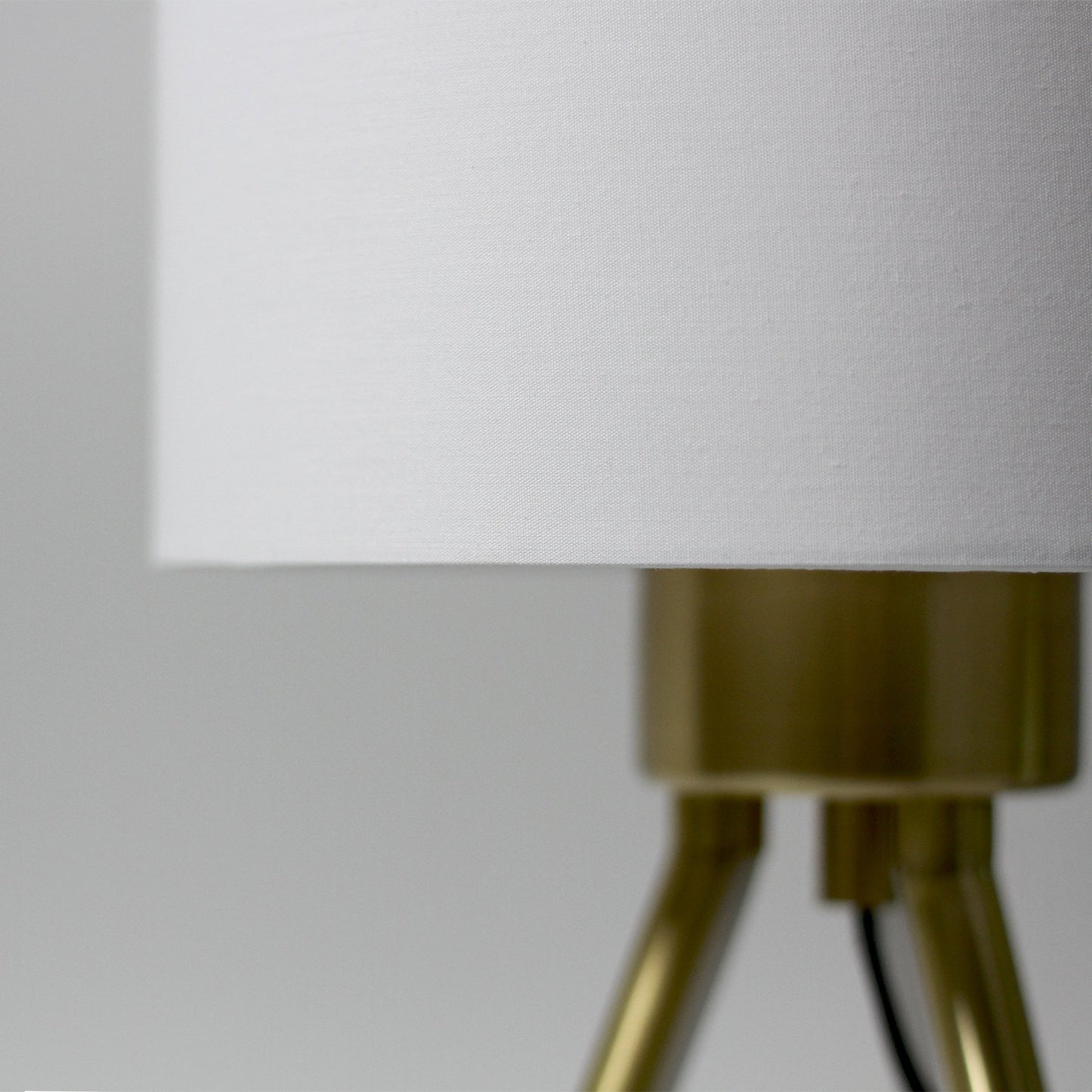 Sylive Table Lamp - Johnny Boy